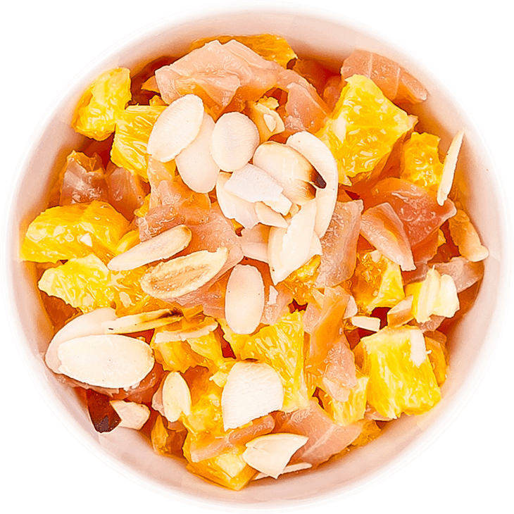 Salata sa lososom, pomorandžom i bademima 