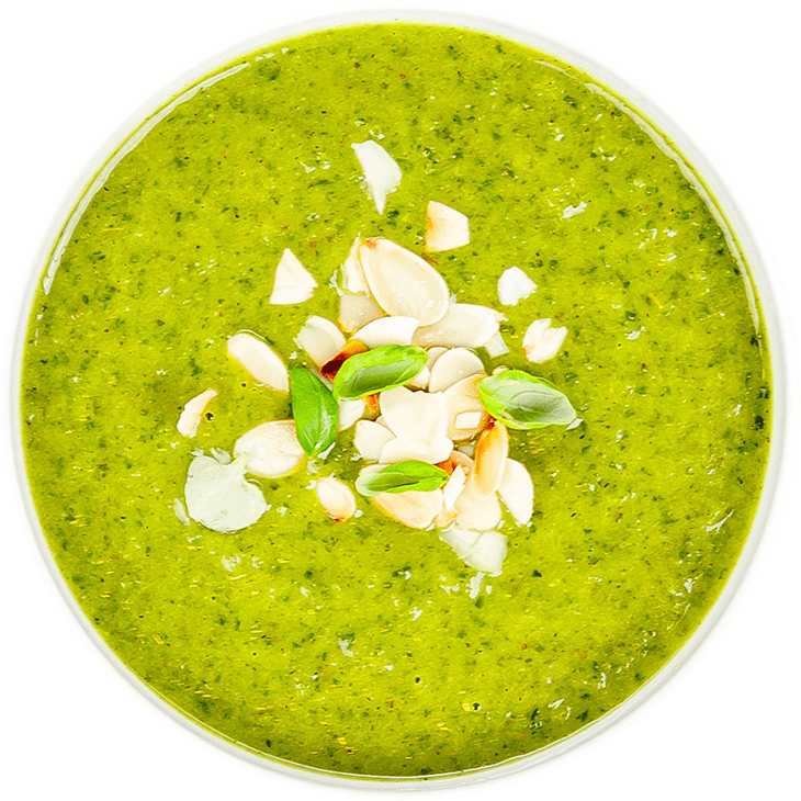 Broccoli cream soup with courgette, spinach and millet